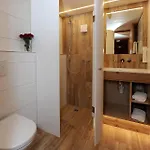 St Hubertus Hotel 3*