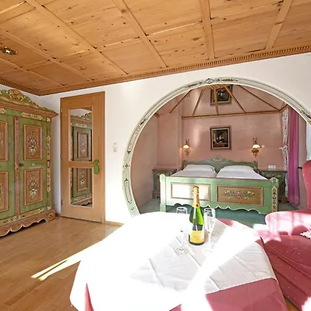 St Hubertus Hotel 3*