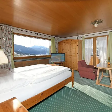 St Hubertus Hotel