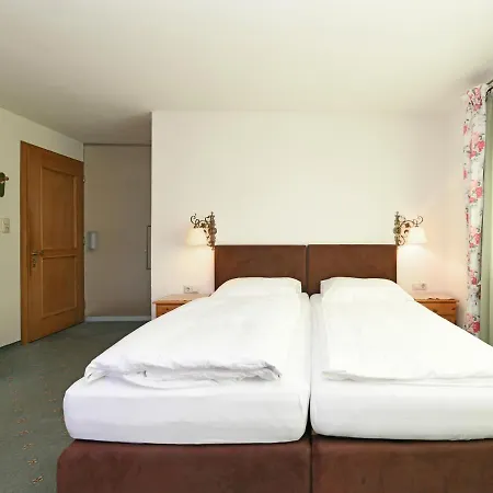 St Hubertus ホテル エック