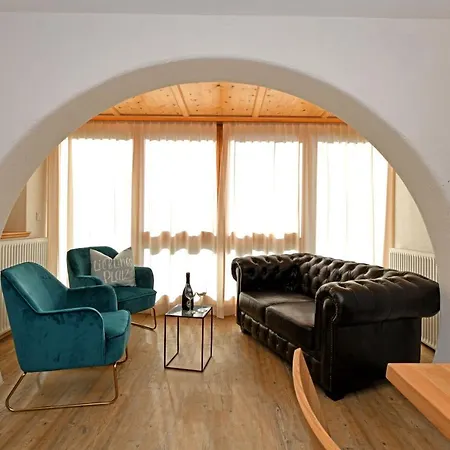 St Hubertus Hotel Egg