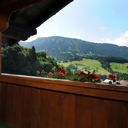 St Hubertus 3* Egg