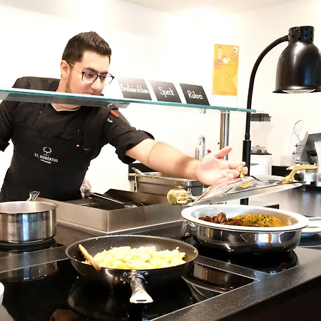 St Hubertus ホテル