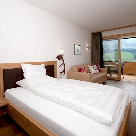 St Hubertus 3* エック