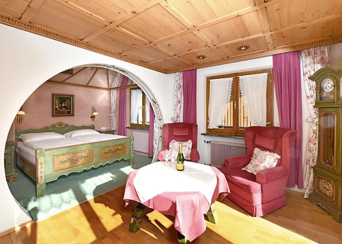 St Hubertus Hotel Egg