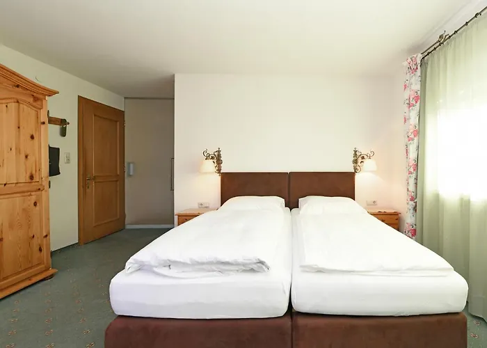 St Hubertus Hotel Egg