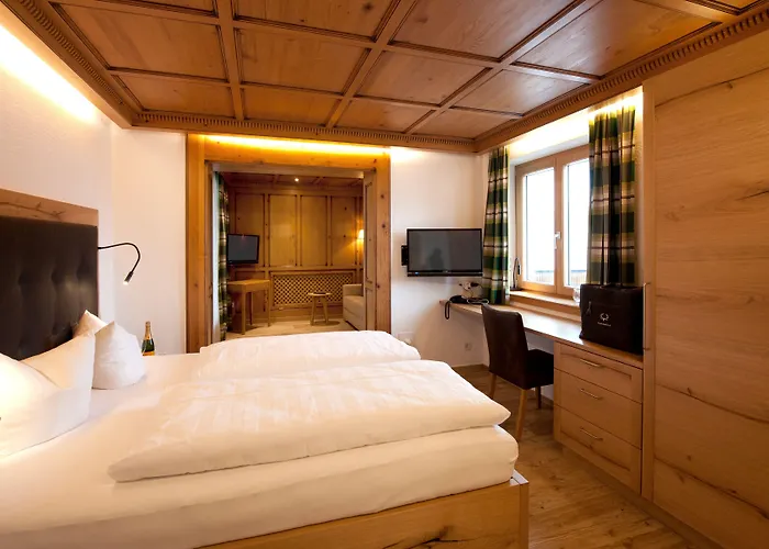 St Hubertus Hotel Egg